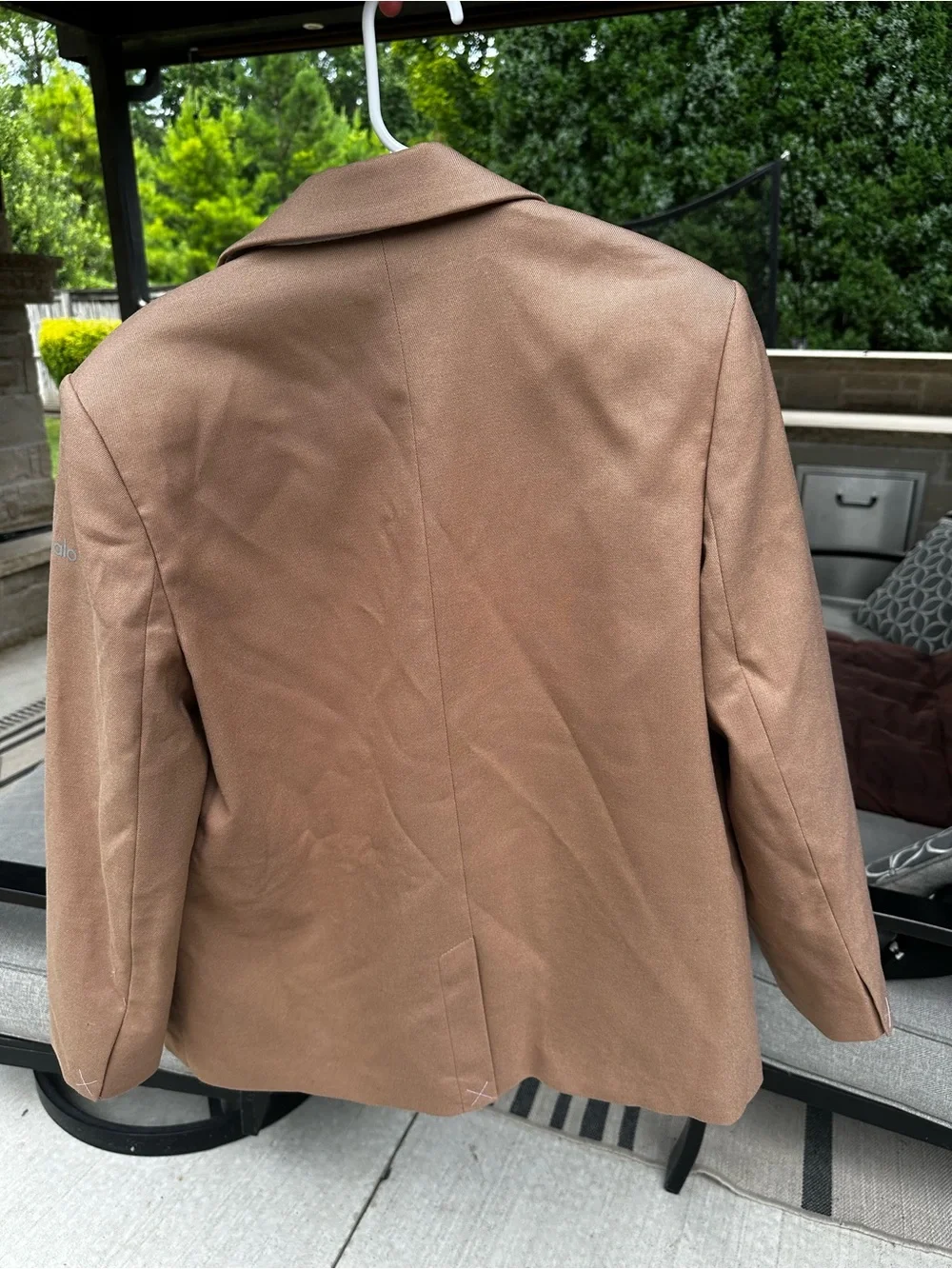 ALO Yoga Blazer in Toasted Almond 🤎
